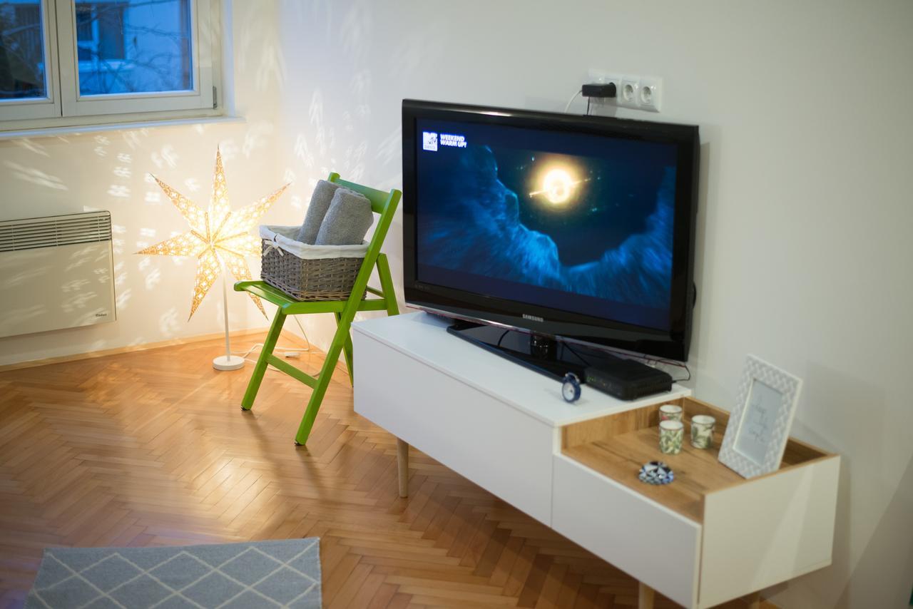Bright & Stylish Studio Home, Superbly Located Sarajevo Exterior photo