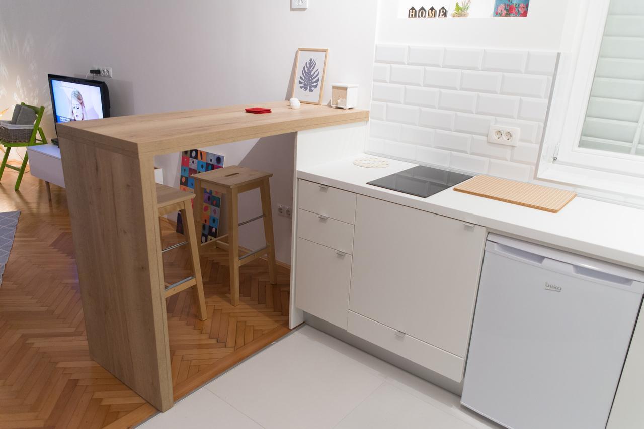 Bright & Stylish Studio Home, Superbly Located Sarajevo Exterior photo